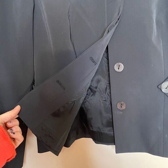 Zenobia Black Hidden Button Jacket - Picture 4 of 8